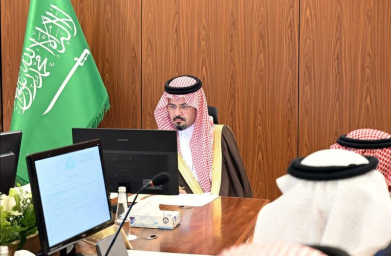 أمير منطقة المدينة المنورة يزور محافظة المهد
