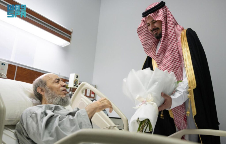 أمير المدينة المنورة يزور مستشفى الأمير محمد بن عبدالعزيز للشؤون الصحية بوزارة الحرس الوطني