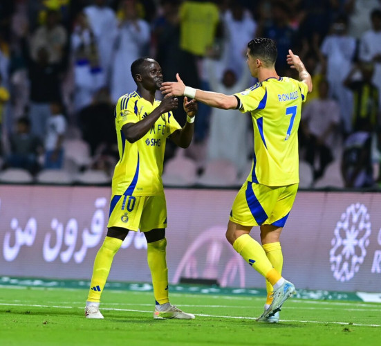 بهدفي “رونالدو” و”ماني”.. النصر يفوز على الوحدة