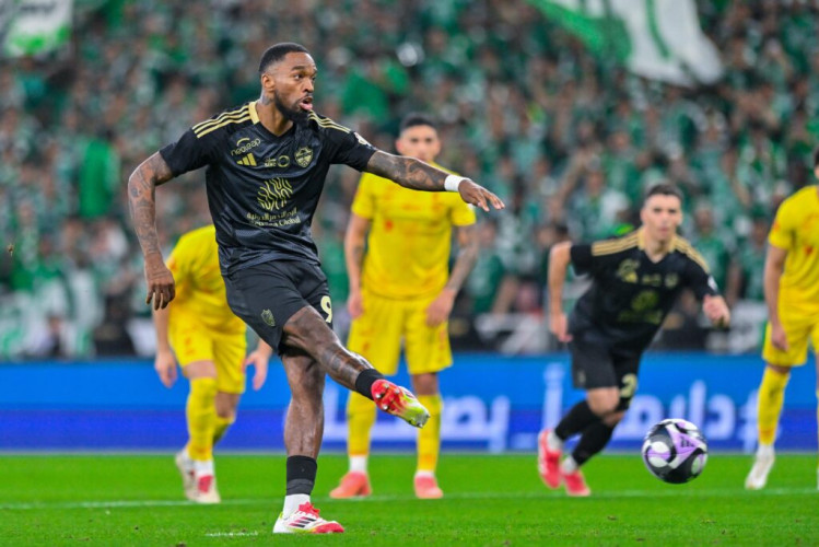 الأهلي يفوز على القادسية بأربعة أهداف مقابل هدف ضمن الجولة الـ 22 من الدوري السعودي للمحترفين