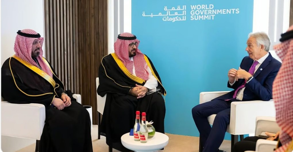 “الإبراهيم” يستعرض مع الرئيس التنفيذي لمعهد توني بلير التحديات الاقتصادية العالمية