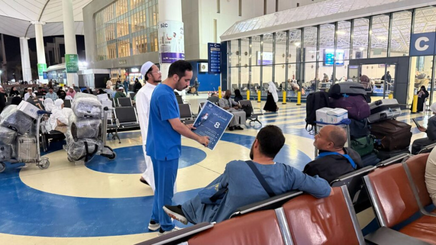 بالصور.. مجمع الملك عبدالله الطبي بجدة ينشر الوعي الصحي عبر حملة “صم بصحة” حول السلوك والعادات الصحية السليمة لتحسين جودة الحياة