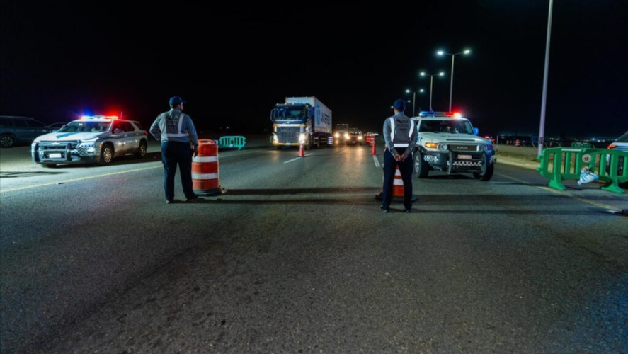 هيئة النقل تواصل حملاتها الرقابية وتحجز 25 شاحنة أجنبية مخالفة داخل المملكة