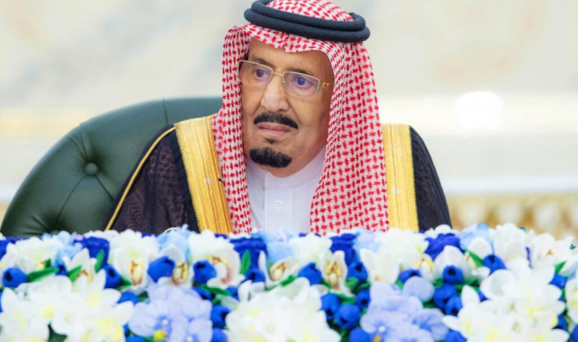 خادم الحرمين الشريفين يرأس جلسة مجلس الوزراء