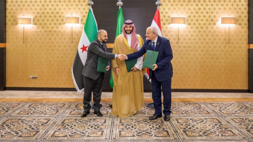 بتوجيهات كريمةٍ من خادم الحرمين الشريفين وولي العهد.. المملكة تستضيف اجتماعًا بين وزير الدفاع السوري ووزير الدفاع اللبناني