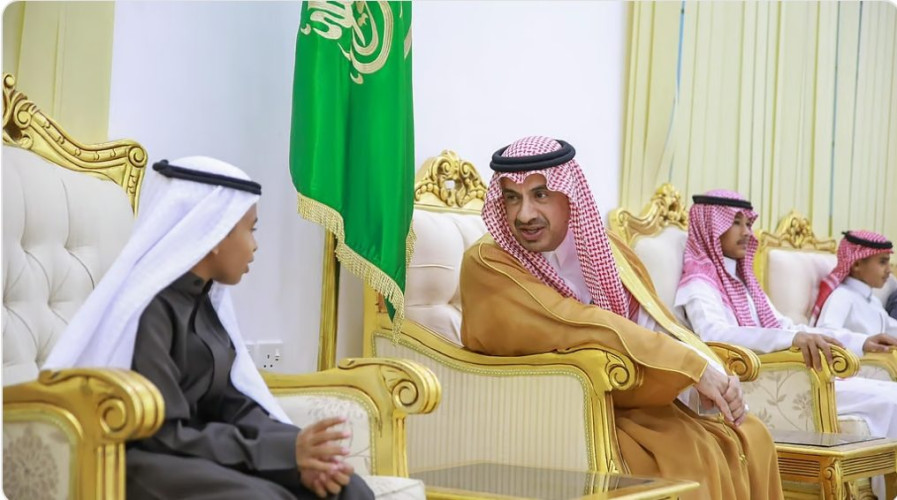 محافظ الليث يُشارك الأيتام مأدبة الإفطار الرمضاني السنوي