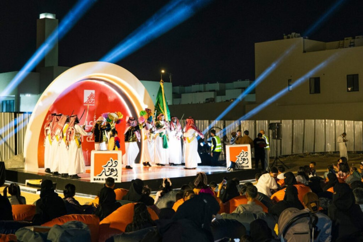 “دار وإعمار” تقيم الاحتفال السنوي المجتمعي بمناسبة عيد الفطر مع عملائها في مشروع سرايا النرجس في الرياض