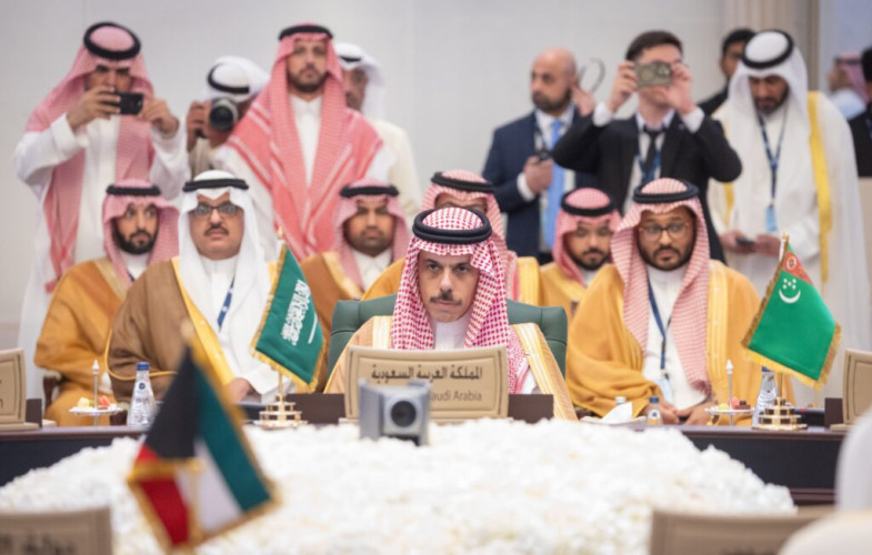 وزير الخارجية يشارك في الاجتماع الثالث للحوار الإستراتيجي بين دول مجلس التعاون الخليجي ودول آسيا الوسطى