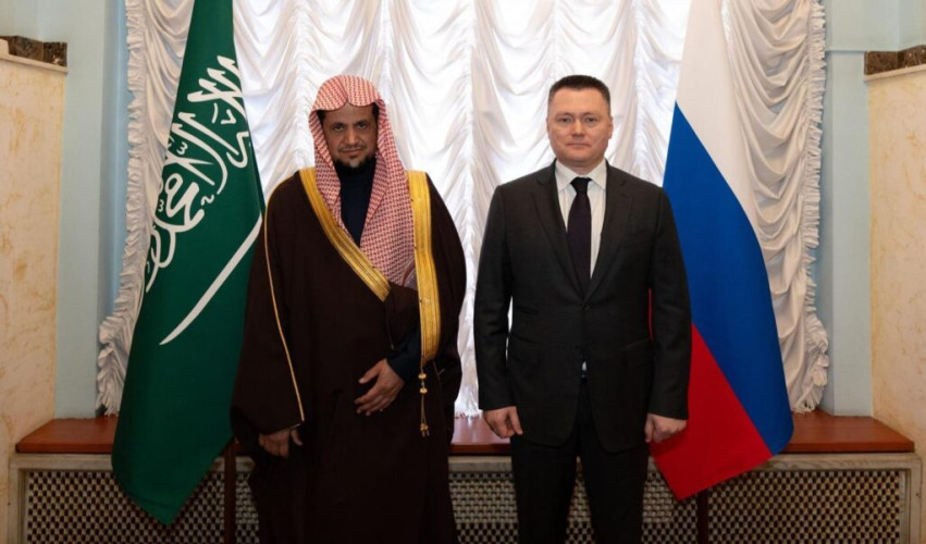 النائب العام يلتقي نظيره الروسي في العاصمة موسكو