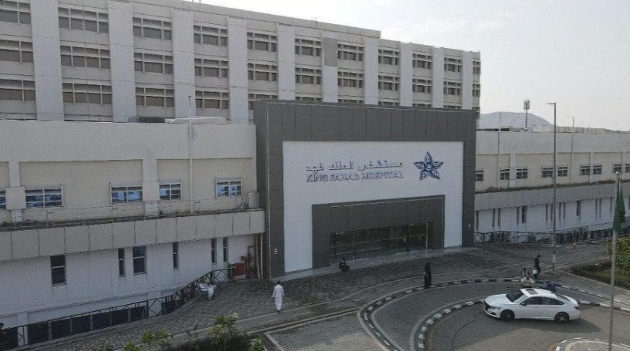 إنقاذ حياة مصاب بعد سقوطه من ارتفاع 20 مترًا بمستشفى الملك فهد بالمدينة المنورة