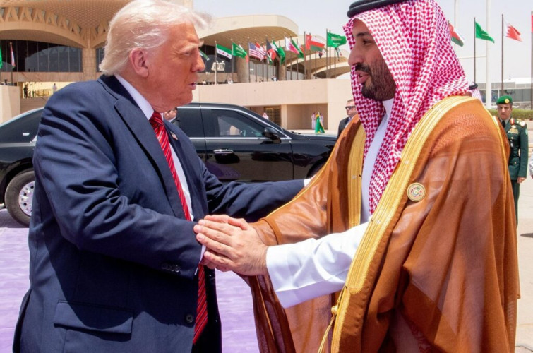 رئيس الولايات المتحدة الأمريكية يغادر المملكة وسمو ولي العهد في مقدمة مودعيه