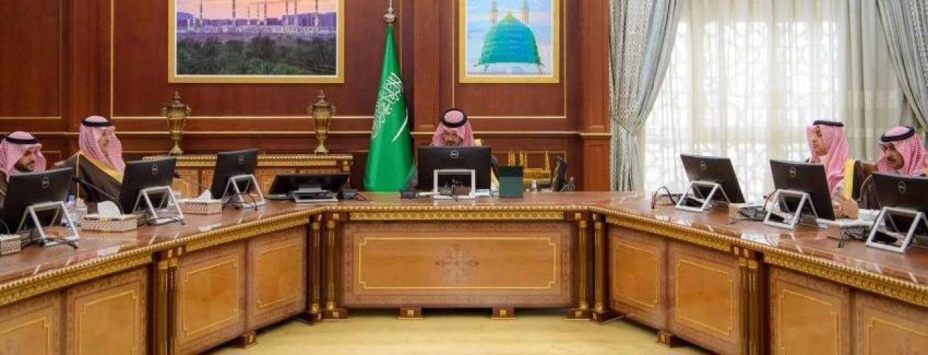 أمير المدينة يؤكد على أهميةَ متابعة الخطط الزمنية لتنفيذ المشاريع التنموية في محافظات المنطقة