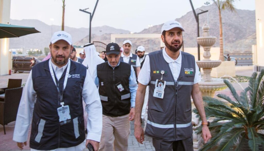 وزير الحج والعمرة يتفقد المشاعر المقدسة ويطّلع على جاهزية مشعر عرفات