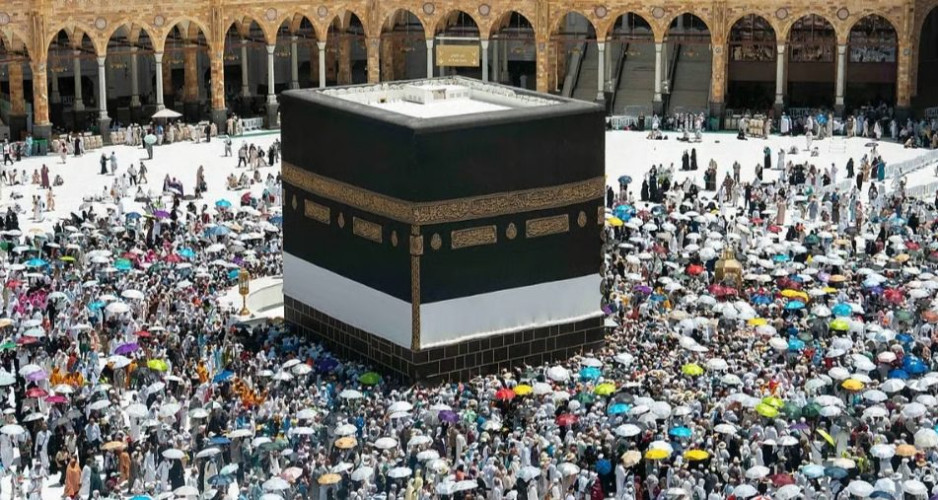 الحجاج المتعجلون يؤدون طواف الوداع بيسر وطمأنينة.. 107 آلاف طائف في الساعة