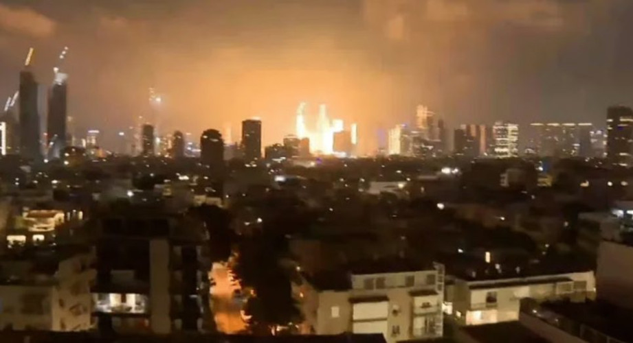 طائرات “آرش” الإيرانية تضرب أهدافًا دقيقة في إسرائيل وسط تصعيد عسكري غير مسبوق