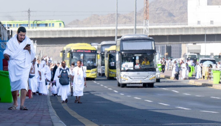 ضيوف الرحمن يستقرون في مشعر منى