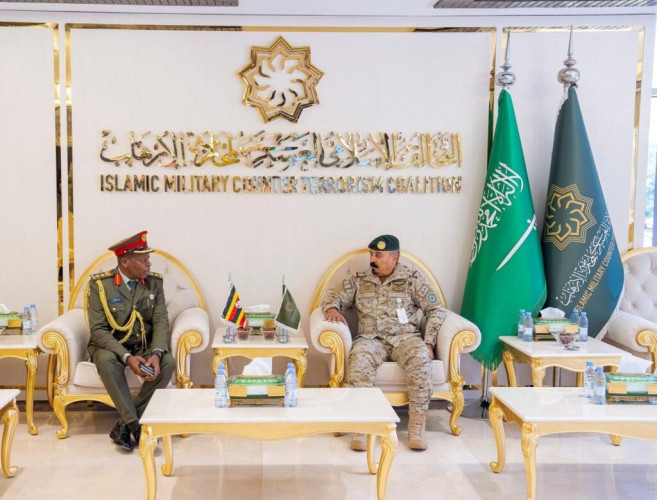 أمين التحالف الإسلامي يستقبل الملحق العسكري لجمهورية أوغندا