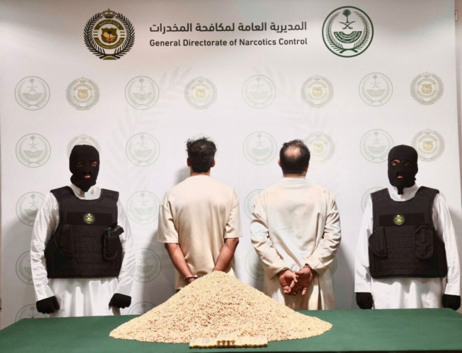 ضبط (411,546) قرصًا من مادة الإمفيتامين المخدر مخبأة في أحشاء كائنات حية (أغنام) بالمنطقة الشرقية