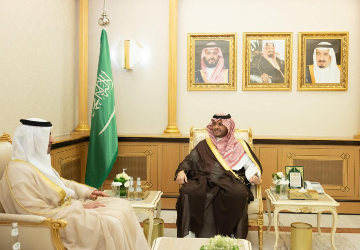 الأمير تركي بن محمد بن فهد يستقبل سفير دولة الإمارات لدى المملكة