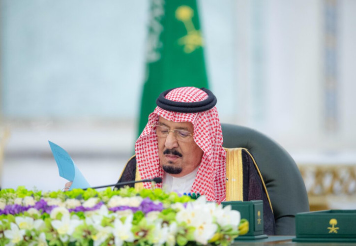 خادم الحرمين الشريفين يرأس جلسة مجلس الوزراء
