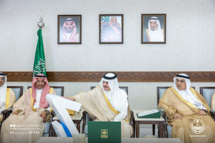 أمير المنطقة الشرقية يُدشّن مشروع المصانع المتعددة الأدوار وإنشاء 84 مصنعًا جاهزًا في المدن الصناعية بالدمام