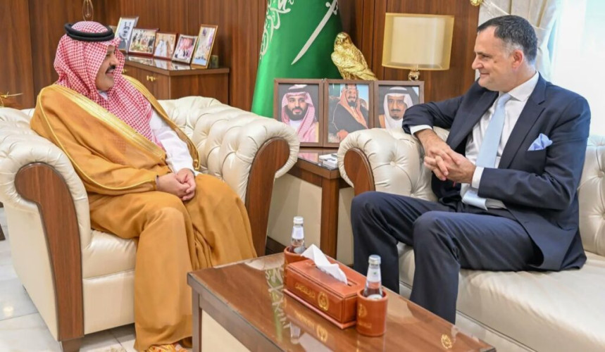 أمير منطقة حائل يستقبل سفير الاتحاد الأوروبي لدى المملكة