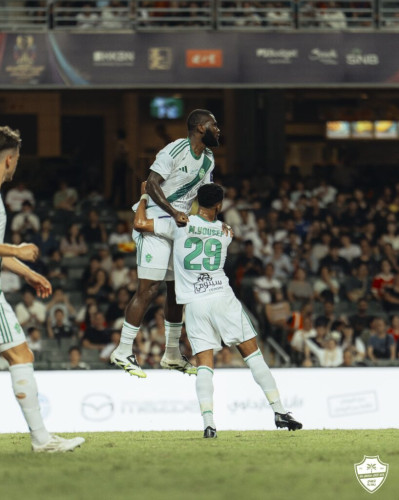 الأهلي يطيح بالقادسية ويتأهل لمواجهة النصر في نهائي كاس السوبر السعودي