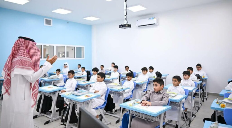 استقبال مدارس التعليم العام في منطقتي مكة المكرمة والمدينة المنورة الطلاب والطالبات مع العام الدراسي 1447هـ