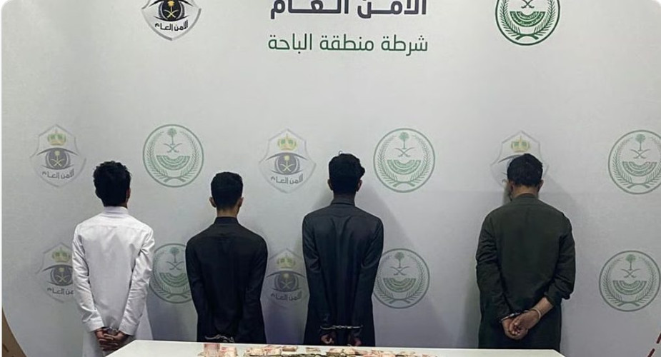 شرطة الباحة تقبض على 4 أشخاص سرقوا أجهزة كهربائية في العقيق