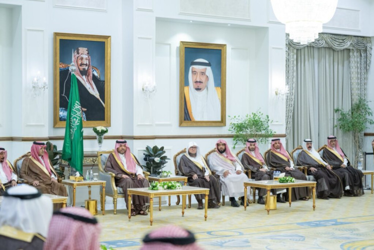 أمير الحدود الشمالية يؤكّد أهمية تنمية العمل التنموي بالمنطقة