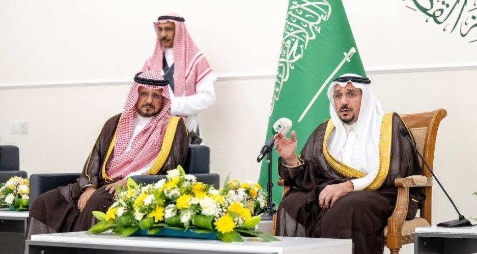 أمير القصيم يزور محافظة البدائع ويلتقي المواطنين ويطلع على مشاريع تنموية تفوق 100 مليون ريال