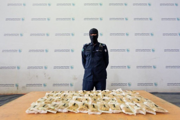 “زاتكا” تُحبط تهريب أكثر من 261 ألف حبة إمفيتامين و9.8 كجم شبو عبر 3 منافذ