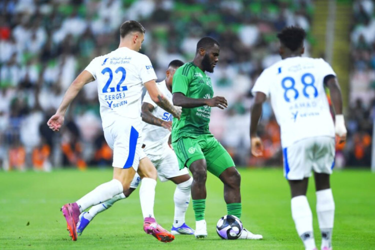 كلاسيكو مجنون.. ريمونتادا أهلاوية بـ 3 أهداف تفرض التعادل على الهلال