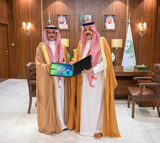 أمير حائل يطلع على الترتيبات الجارية لإقامة “مؤتمر حائل الدولي لطب نمط الحياة”