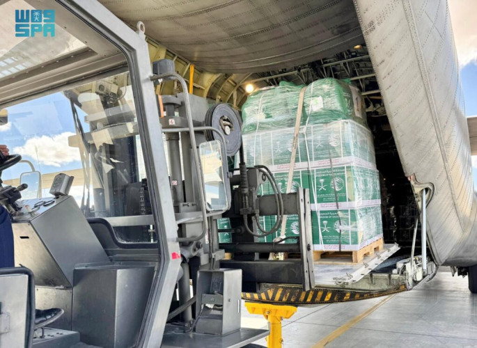 وصول الطائرة الإغاثية السعودية الـ68 لإغاثة الشعب الفلسطيني في قطاع غزة التي يسيّرها مركز الملك سلمان للإغاثة