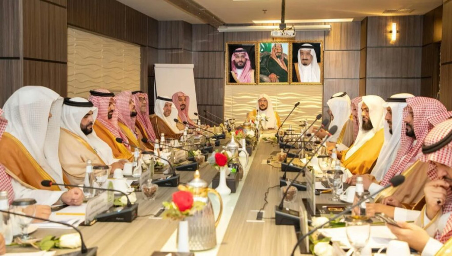 وزير الشؤون الإسلامية يرأس الاجتماع الدوري لمديري فروع الوزارة بمناطق المملكة ضمن زيارته لمنطقة الباحة
