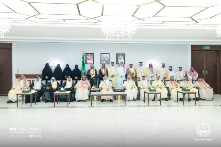 أمير المنطقة الشرقية يرعى حفل تكريم الداعمين وشركاء النجاح لجمعية التنمية الأهلية بالدمام