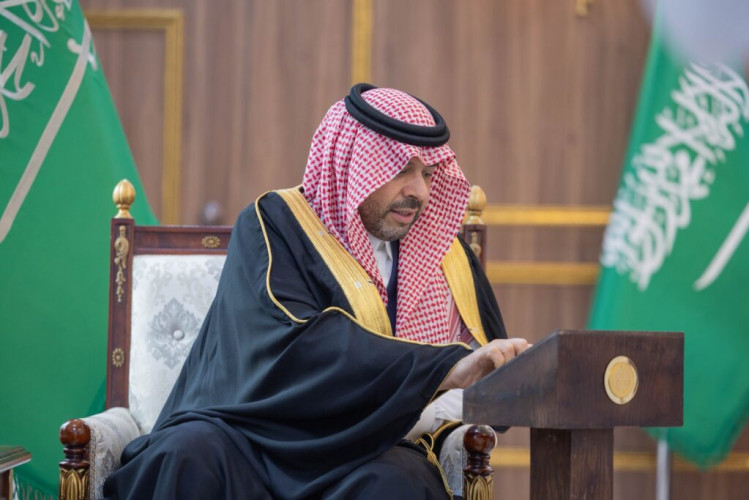 أمير الحدود الشمالية يُدشّن ملتقى الجمعيات الأهلية بمنطقة الحدود الشمالية