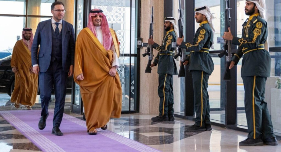 الأمير عبدالعزيز بن سعود يستقبل وزير الداخلية البلغاري