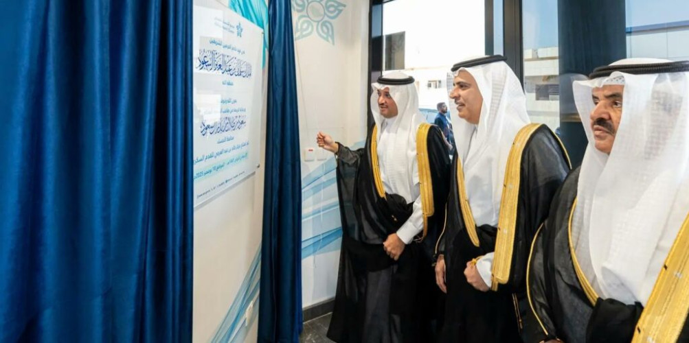 محافظ الأحساء يدشّن مشروع مركز خالد بن عيد العرجي للقدم السكري