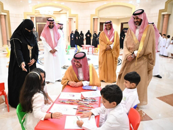محافظ جدة يدشّن فعاليات اليوم العالمي للطفل 2025