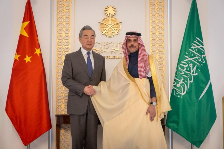 سمو ولي العهد يتلقى رسالة خطية من رئيس جمهورية الصين الشعبية تتصل بالعلاقات الثنائية بين البلدين