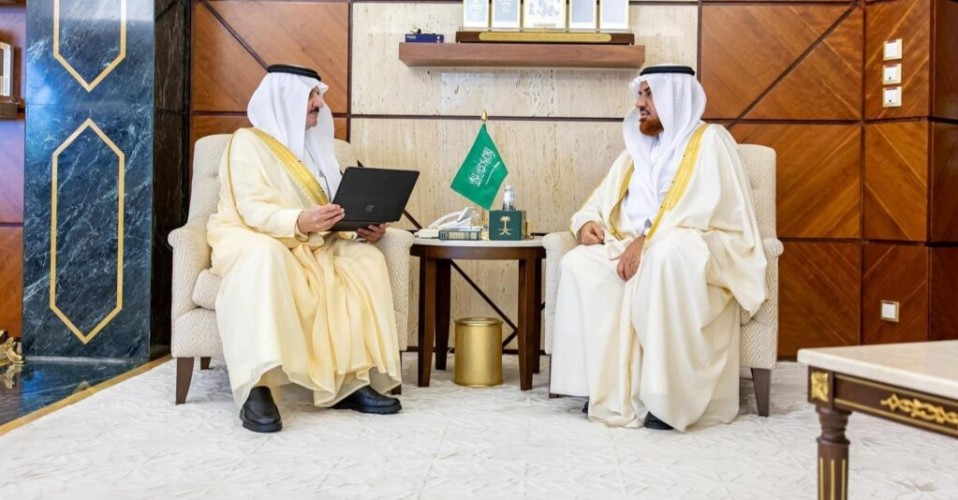 أمير المنطقة الشرقية يدشّن التصفيات النهائية لمسابقة الملك سلمان لحفظ القرآن الكريم وتلاوته وتفسيره