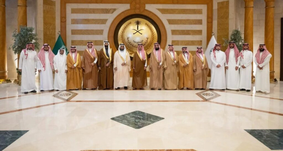 نيابة عن أمير منطقة مكة المكرمة.. الأمير سعود بن مشعل يسلّم وثائق تملّك الوحدات السكنية للمستفيدين من تبرع سمو ولي العهد