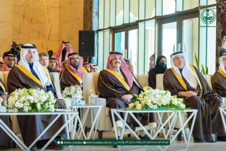 أمير الشرقية يرعى توقيع اتفاقيات تعاون إستراتيجية بجامعة الملك فيصل.. ويزور متحف “كفو تبتكر”