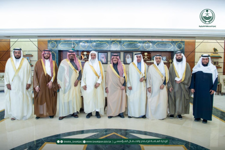 أمير المنطقة الشرقية يستقبل رئيس مجلس إدارة جمعية “رعاية” لتيسير الزواج ورعاية الأسرة بالأحساء