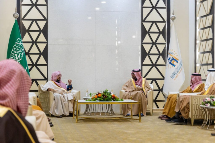 رئيس الجامعة الإسلامية يستقبل وزير الشؤون الإسلامية والدعوة والإرشاد