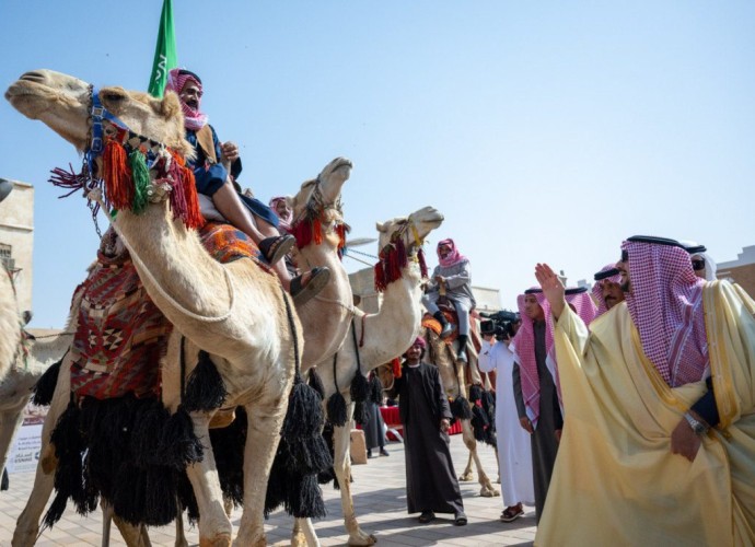 أمير منطقة القصيم يُطلق رحلة العقيلات من بريدة إلى حائل