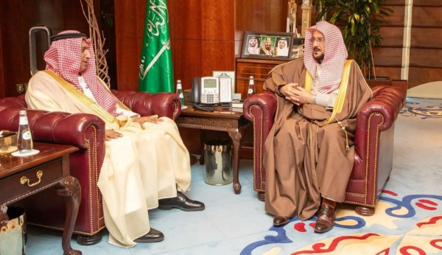 وزير الشؤون الإسلامية يستقبل سفير خادم الحرمين الشريفين المُعيّن حديثًا لدى نيجيريا