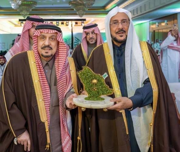 أمير منطقة الرياض يرعى فعاليات ملتقى القيم الإسلامية الأول بالرياض